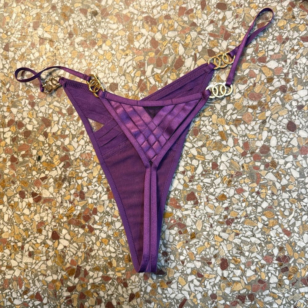 Honey Birdette Tamara Bra and Thong Set - Picture 6 of 7